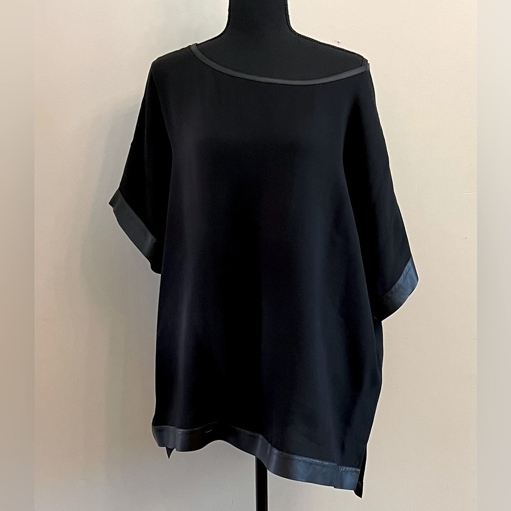 Leather trimmed 100% silk Lafayette148 tunic. Never worn, tags on.